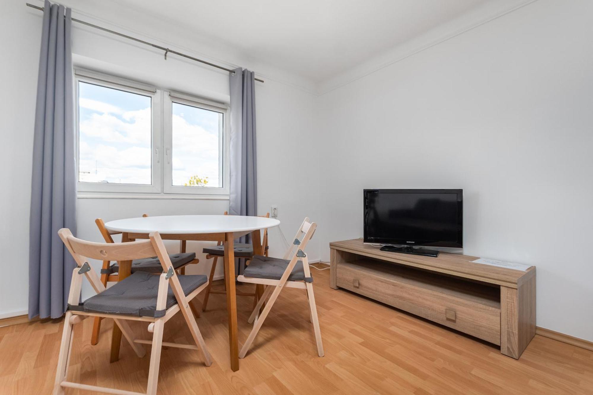 Raclawicka 42 By Homeprime Warsaw Ngoại thất bức ảnh